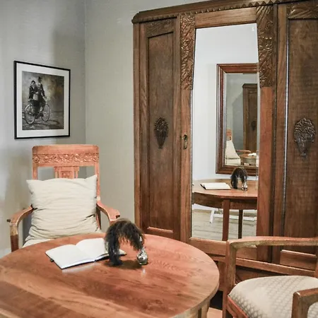 Pariisin Отель Порвоо