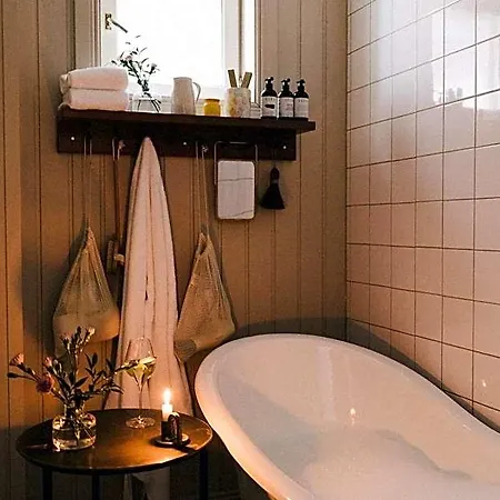 Pariisin 4* Porvoo