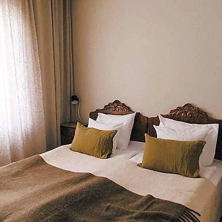 Hotel Pariisin 4*